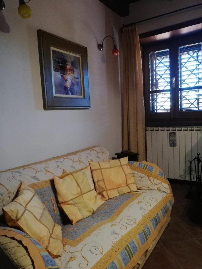 Il Caminetto Apartment Пратовекио Екстериор снимка